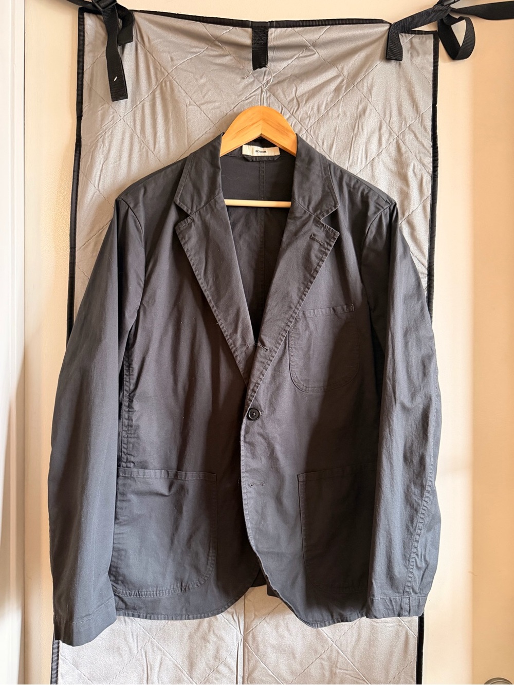 Buck Mason Charcoal Travel Suit - Picture 2 of 8